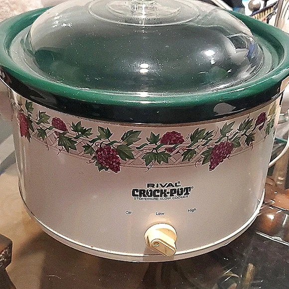 Vintage crockpot quart